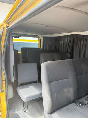 vends toyota hyace image 3