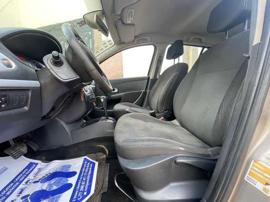 Renault Clio image 5