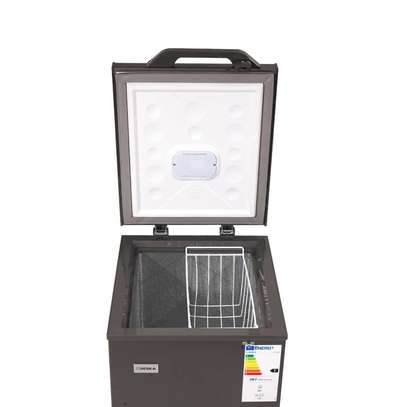 CONGELATEUR 150LITRES DESKA HORIZONTAL GRIS FRZ135DK image 2