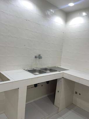 Appartement à louer aux Almadies derriere Katia image 10