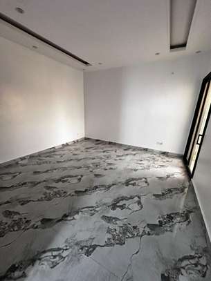 STUDIO F2 À LOUER CITE ALIOU SOW image 4