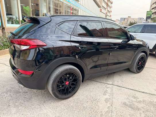 Hyundai Tucson image 5