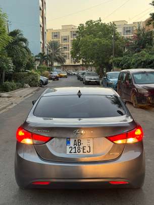 Hyundai Elentra LIMITED 2013 image 4