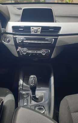 BMW X1 xDrive 18d Steptronic (SUV/tout-terrain) image 11