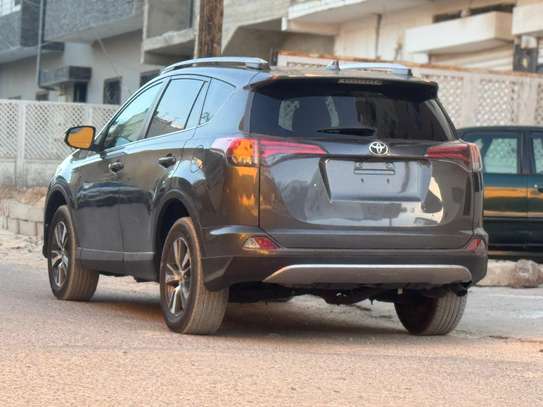 TOYOTA RAV4 VENANT USA image 7