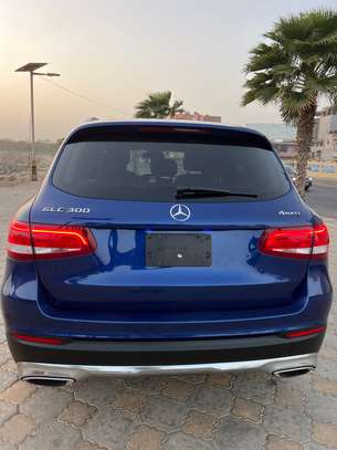 MERCEDES GLC 300 4matic 2017 image 8