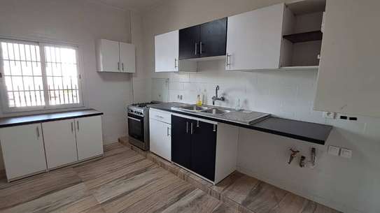 Appartement F4 à louer à Mermoz image 11