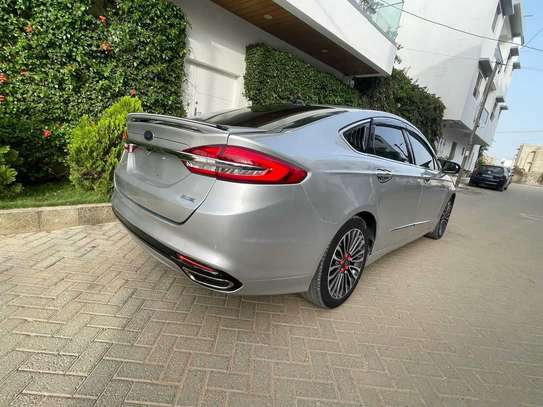 FORD FUSION SE 2019 image 7
