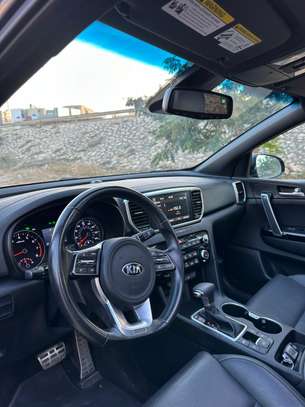 Kia Sportage 2020 clean image 5