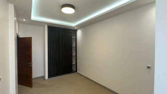 Des appartements 3 chambres salon neufs à Onomo Yoff image 3