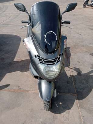 SYM JOYRIDE 200cmc venant image 3