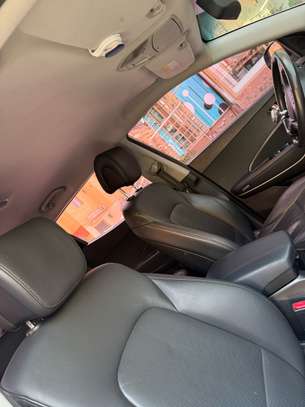 Hyundai santafe 2016 image 10