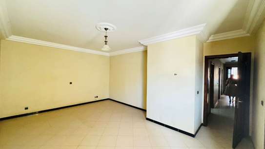 Appartement à louer à cité Keur Gorgui image 3