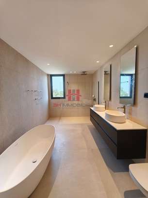 Résidence d’exception située dans le Haut Plateau - VUE MER image 10