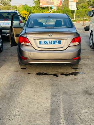 Hyundai Accent 2013 image 3