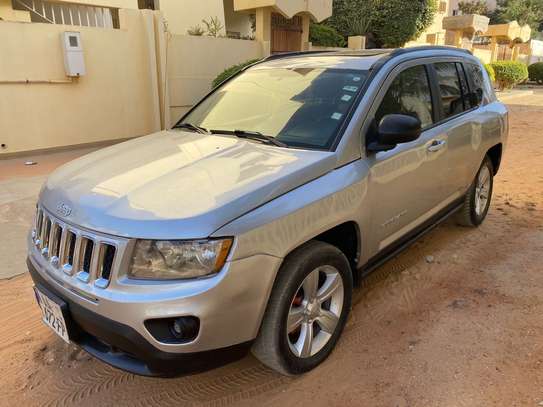 jeep compass image 2