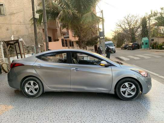 LOCATION HYUNDAI AVANTE image 5