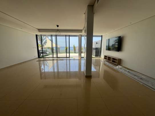 Apparemment vide à louer à fan résidence vue mer image 3