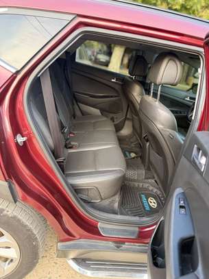 HYUNDAI TUCSON 2016 image 10