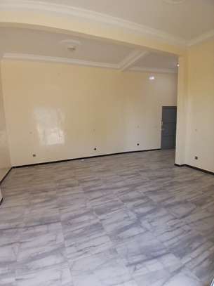 📍 À LOUER – MAGASIN BIEN SITUÉ À CITÉ APIX (VDN 3) image 3