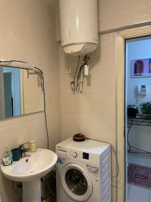 Appartement point E image 12