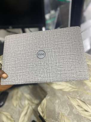 Dell core i5 13eme génération tactile image 2