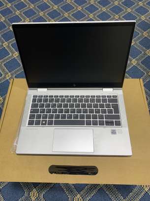 HP Elitebook 830 G7 2-1 Cor i5 Tactile image 3