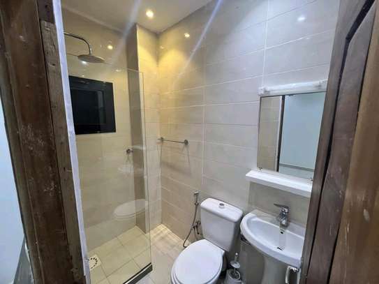 Appartement F4 à la Cité Keur Gorgui haut standing image 13