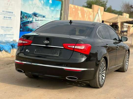 KIA K7 image 5