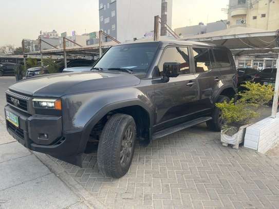 Toyota Prado automatique Diesel annee 2025 image 4