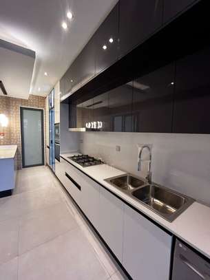 Appartement F5 à louer aux Almadies image 10
