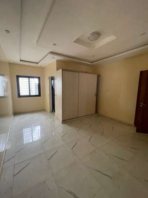 Apparts duplex Mermoz Sacré-Coeur image 3