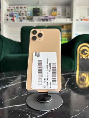 IPHONE 11 PRO VENANT 64go & 256go image 2