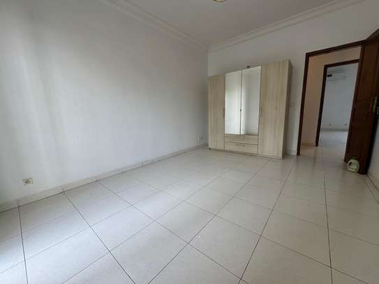 Appartement à louer  sur la corniche cité Africa Ouakan image 2