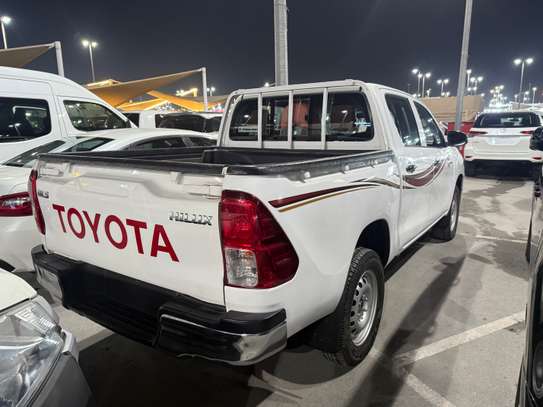 Toyota Hilux 2018 image 5