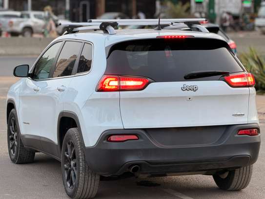JEEP CHEROKEE 2018 image 6