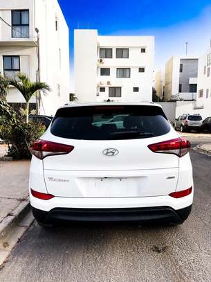 Hyundai Tucson image 3
