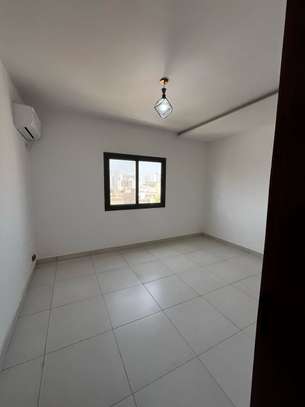 Appartement F4 à louer à la Zone B image 11