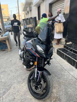 BMW XR F900 image 3