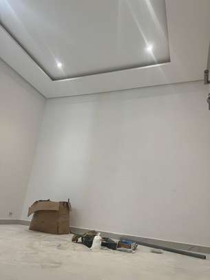 Appartement f4 à louer à la cité djily mbaye (immeuble neuf) image 12
