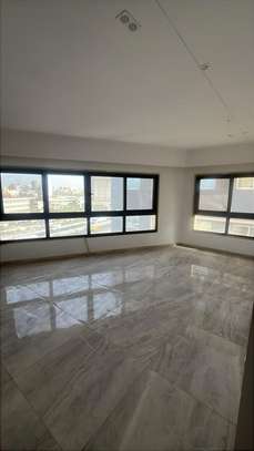 Appartements neuf à la Vdn bordure route image 4