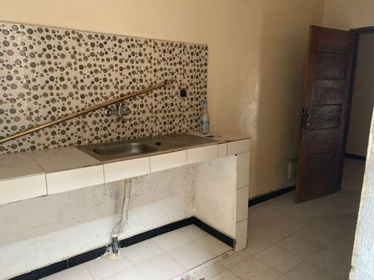 Studio appartement à Keur Mbaye Fall image 2