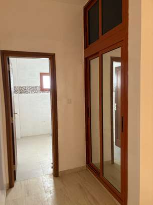 Appartement de standing à louer image 4