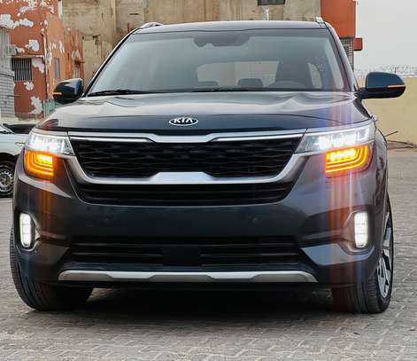 2020 KIA SELTOS image 3