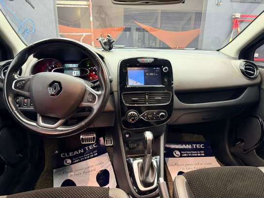 Renault Clio image 8