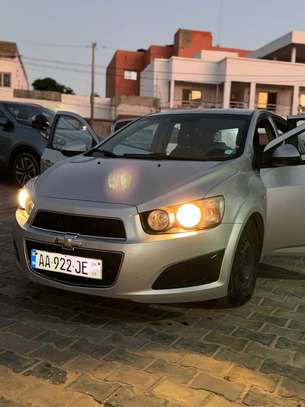 Chevrolet Aveo 2013 image 2