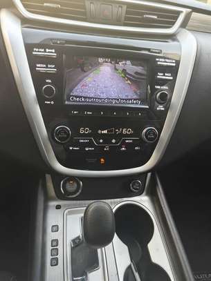 Nissan Murano image 11