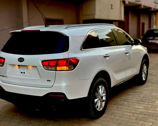 KIA SORENTO 2016 image 7