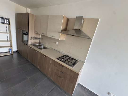 Lumineux F3 en Face King Fahad image 8