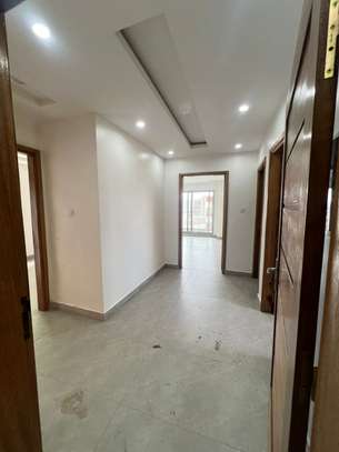 Appartement F4 à louer à Dakar Plateau image 8